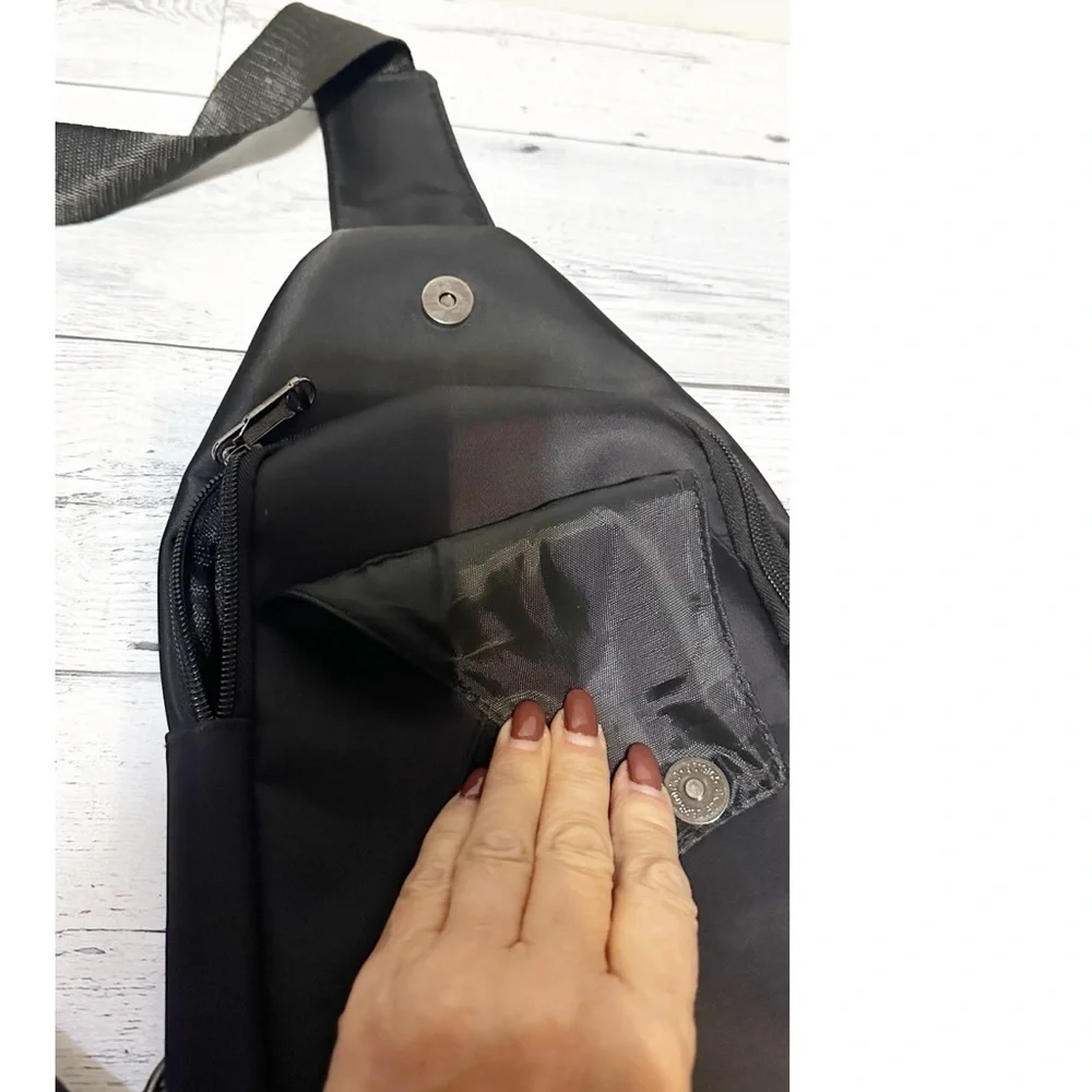 Westend Black Crossbody Bag